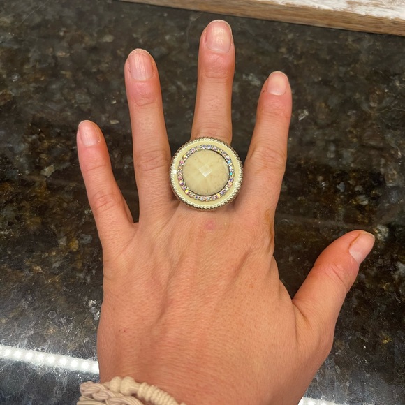 Ring: NWOT stretchy - Picture 3 of 11